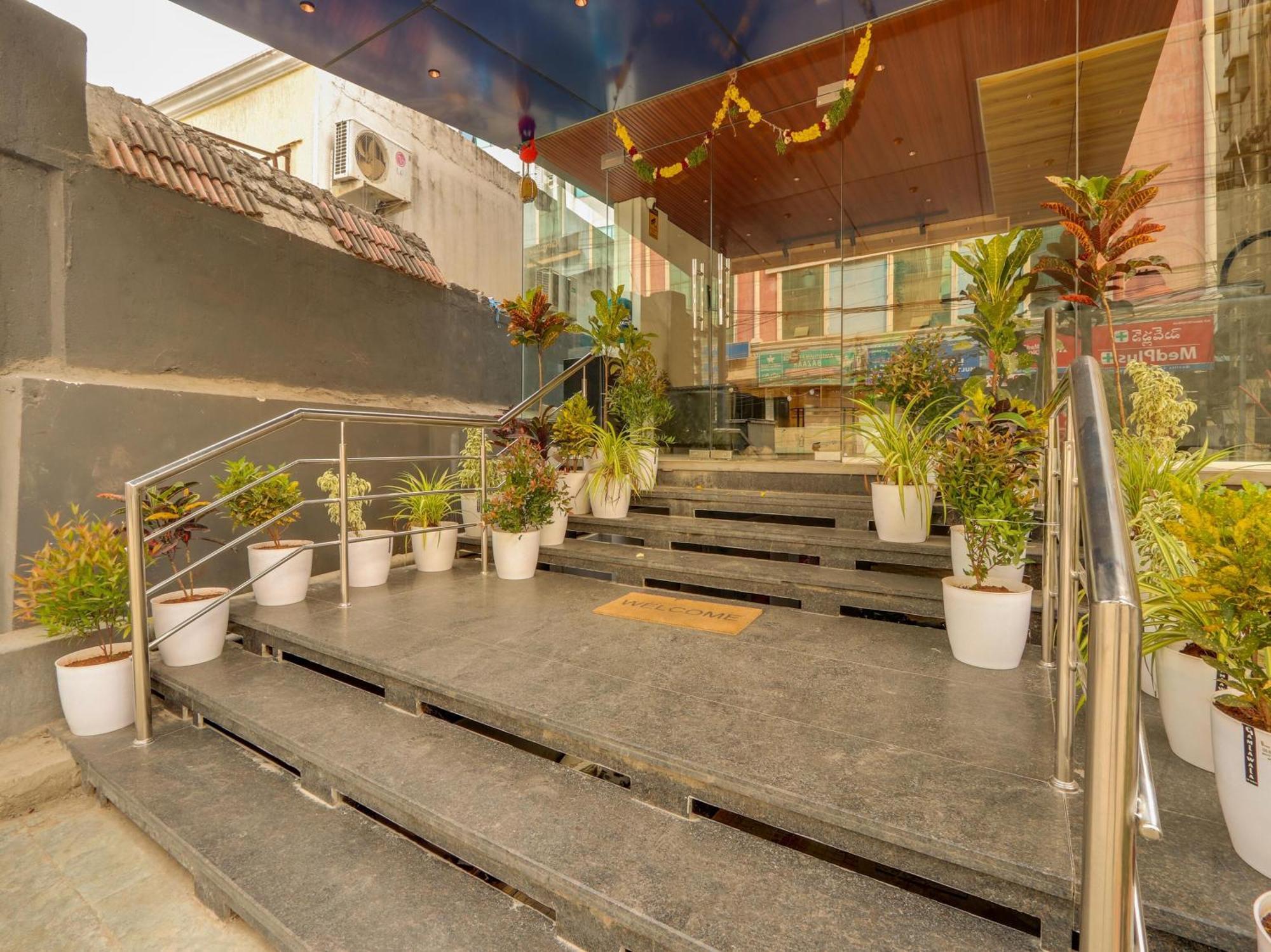 Hotel Townhouse Casa Grand Hyderabad Exterior foto