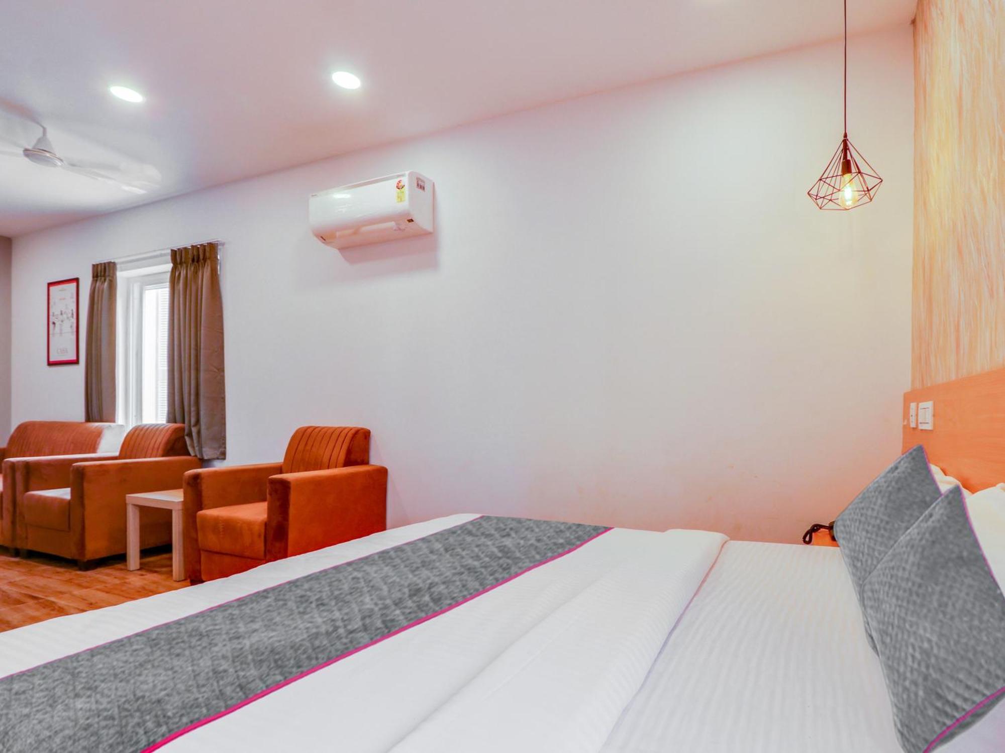 Hotel Townhouse Casa Grand Hyderabad Exterior foto